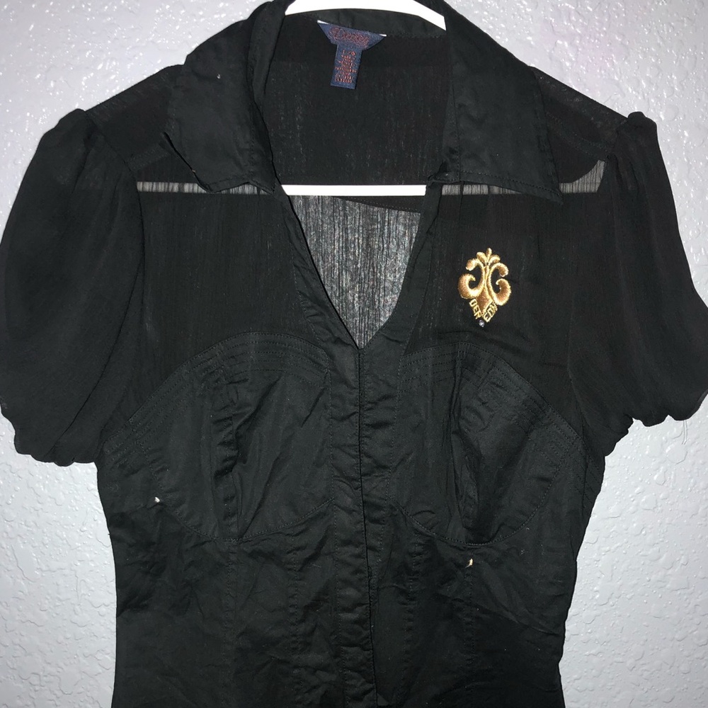 all black shirt 🕸